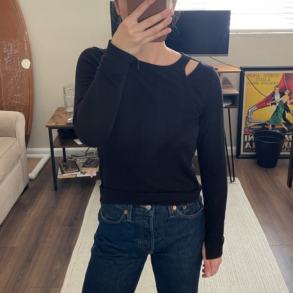 Ribbed Long Sleeve Tee